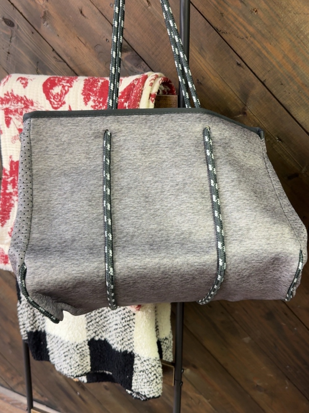 Simply Southern Gray Rope-Handled Tote